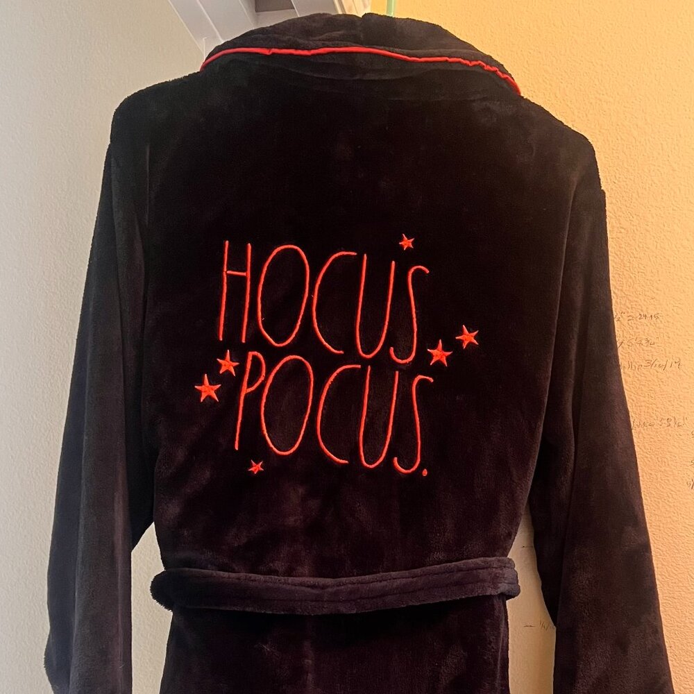 Hocus Pocus Halloween Bath Robe